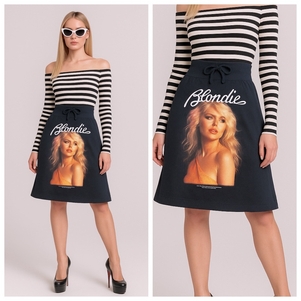 NWOT Debbie Harry Blondie Skirt Black Size Medium